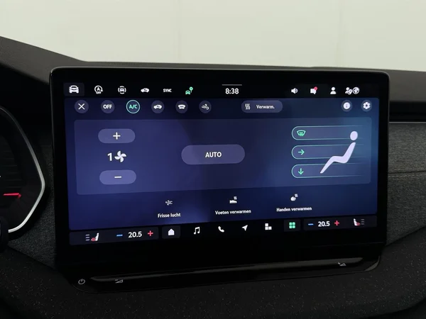 SKODA Octavia Combi (2025) — foto 19 van 21