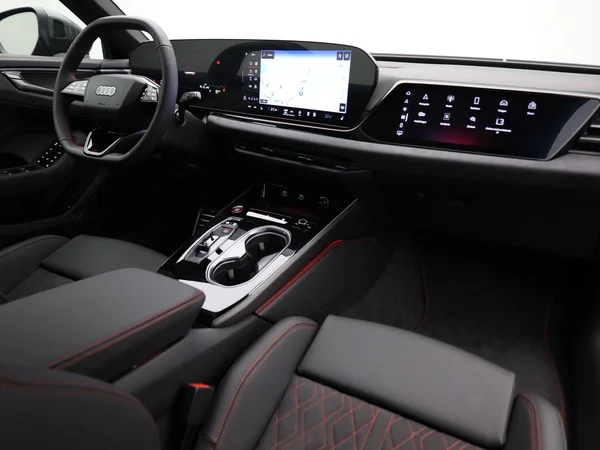 AUDI A6 Avant (2026) — foto 22 van 28