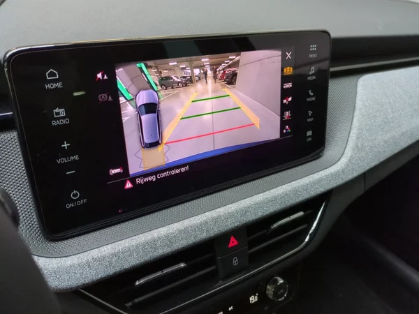 SKODA Scala (2024) — foto 7 van 15