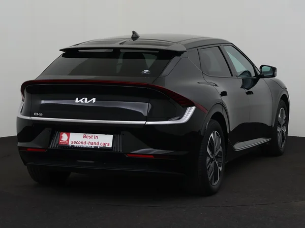 KIA EV6 (2022) — foto 23 van 33