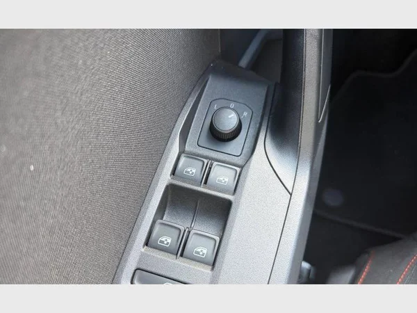 Seat Arona (2023) — foto 16 van 29