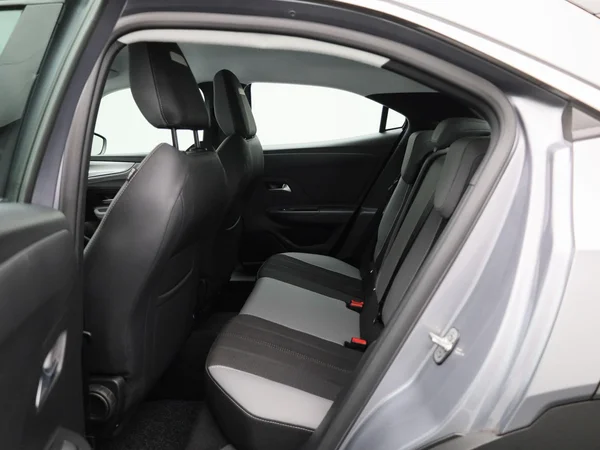 Opel Mokka (2023) — foto 4 van 36
