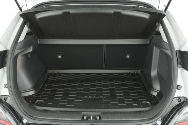 Hyundai Kona (2023) — foto 8 van 16