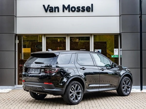 Land Rover Discovery Sport (2022) — foto 26 van 29
