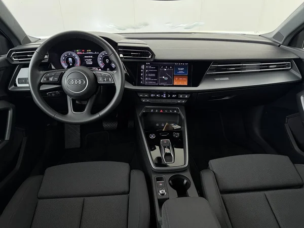 AUDI A3 Sportback (2025) — foto 13 van 18