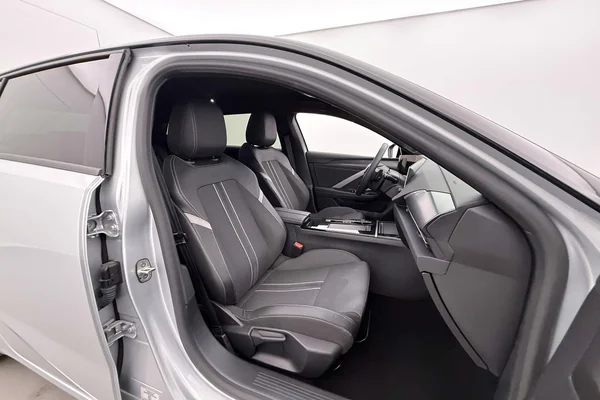 Opel Astra Sports Tourer (2025) — foto 8 van 22