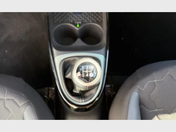 Toyota AYGO X (2025) — foto 17 van 26