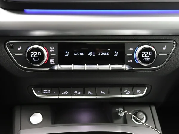 AUDI Q5 (2024) — foto 3 van 22