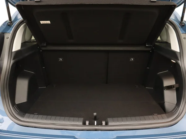 HYUNDAI Bayon (2025) — foto 8 van 27