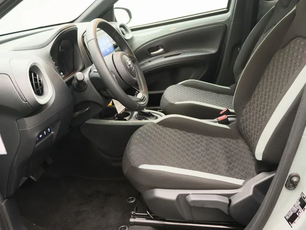Toyota Aygo (2024) — foto 19 van 21