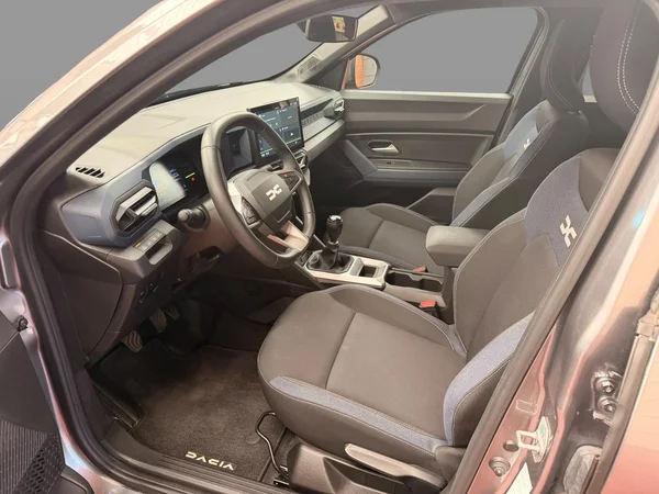 Dacia Duster (2024) — foto 3 van 22
