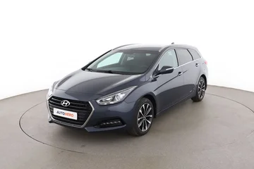 Hyundai i40 f1ff65c4-2d8f-437a-abc5-070973d928a7