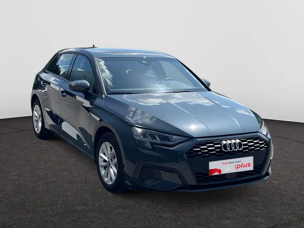AUDI A3 Sportback (2024) — foto 18 van 19