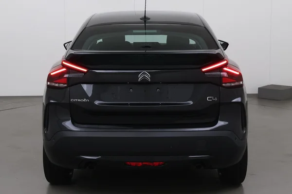 Citroen C4 (2021) — foto 13 van 18