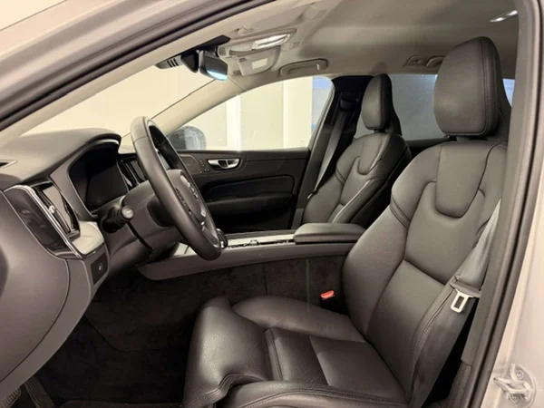 Volvo XC60 (2024) — foto 20 van 20