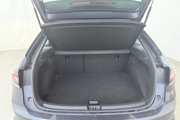 Volkswagen Taigo (2024) — foto 13 van 17