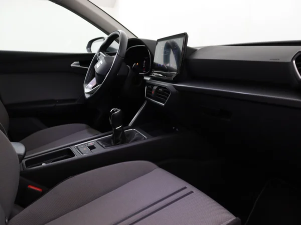 SEAT Leon (2023) — foto 3 van 26