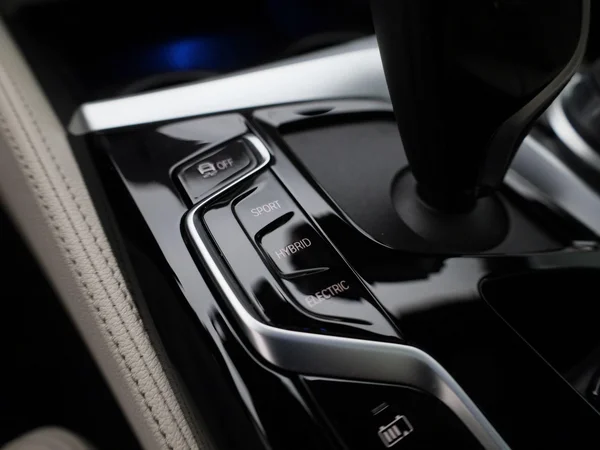 BMW 5 Reeks (2022) — foto 35 van 61