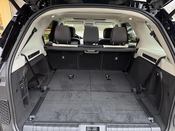 Land Rover Discovery — foto 7 van 20