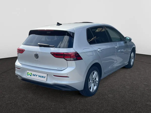 VOLKSWAGEN Golf VIII (2021) — foto 12 van 20