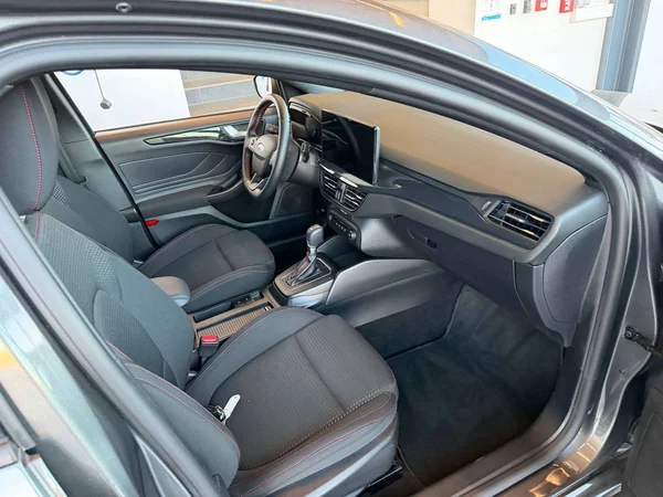 Ford Focus (2025) — foto 19 van 19
