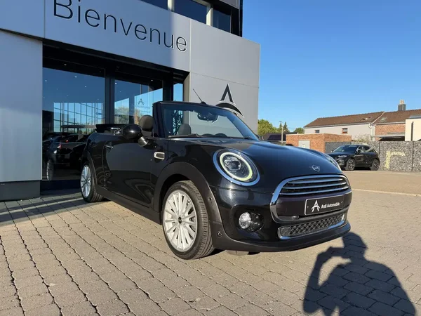 Mini Cooper (2018) — foto 22 van 28