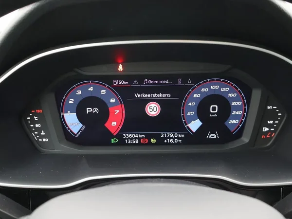Audi Q3 (2023) — foto 21 van 29