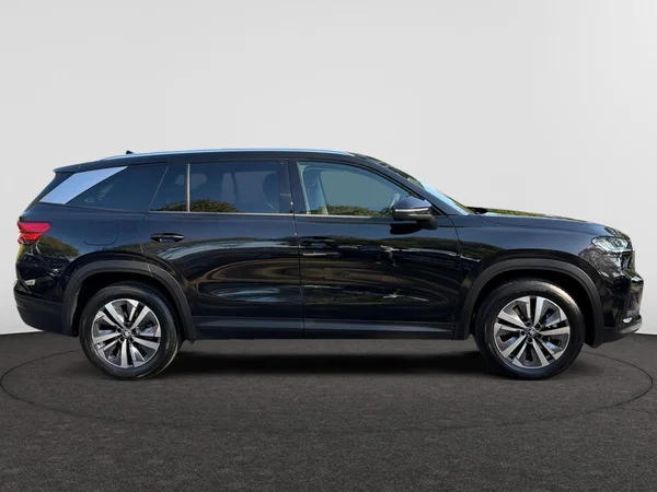 SKODA Kodiaq (2025) — foto 18 van 21