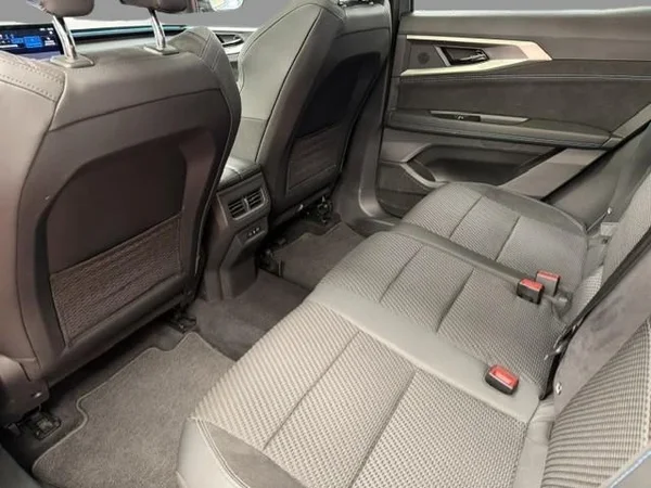 Renault Espace (2025) — foto 17 van 17