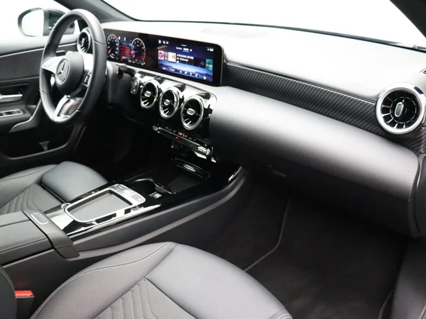 Mercedes-Benz A-Klasse (2025) — foto 15 van 25