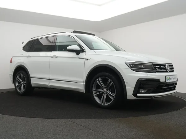 Volkswagen Tiguan Allspace (2020) — foto 26 van 30