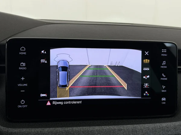SKODA Scala (2025) — foto 18 van 18