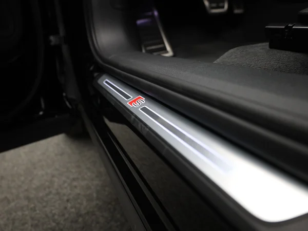 AUDI Q8 e-tron Sportback (2025) — foto 7 van 24