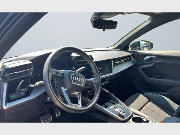 Audi A3 Sportback (2023) — foto 28 van 29