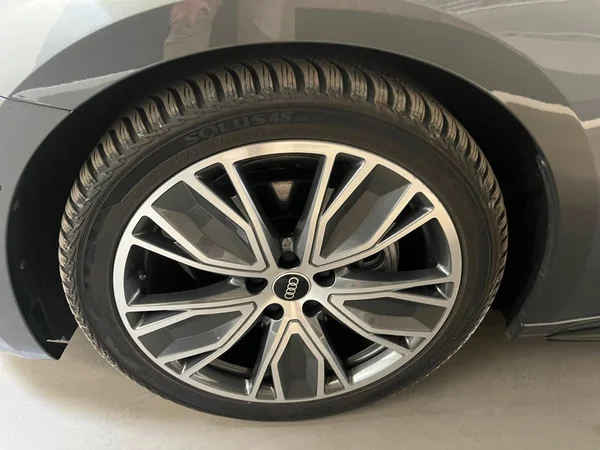 AUDI A5 (2025) — foto 16 van 24