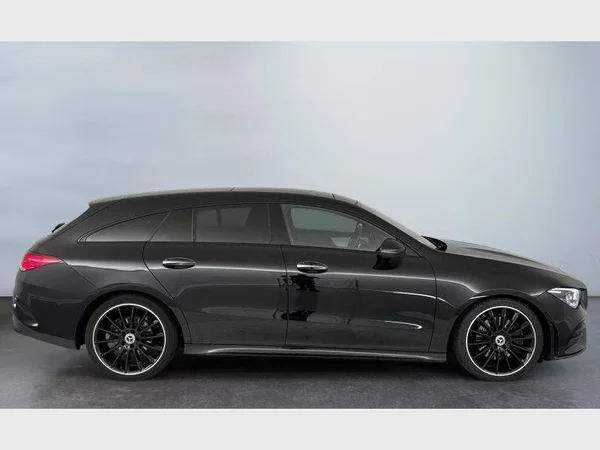 Mercedes-Benz CLA 200 (2022) — foto 17 van 23