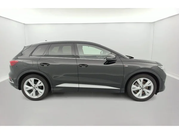 AUDI Q4 e-tron (2022) — foto 20 van 30