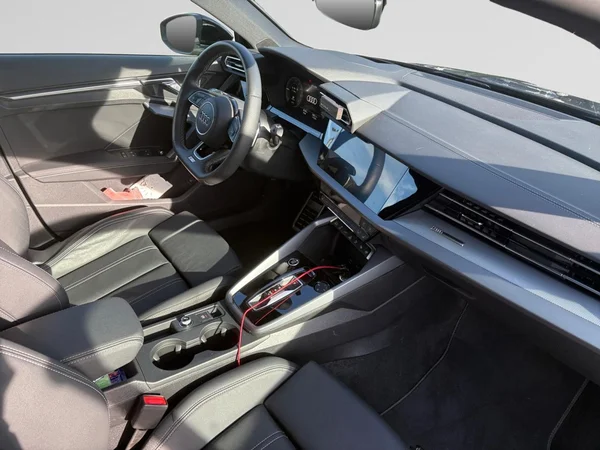 AUDI A3 Allstreet PHEV (2025) — foto 7 van 24