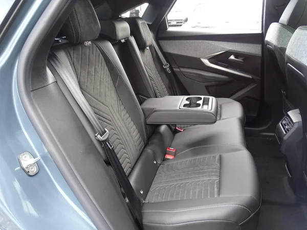 Peugeot e-3008 (2026) — foto 7 van 25