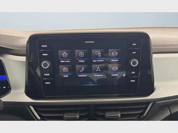 Volkswagen T-Roc (2022) — foto 5 van 15