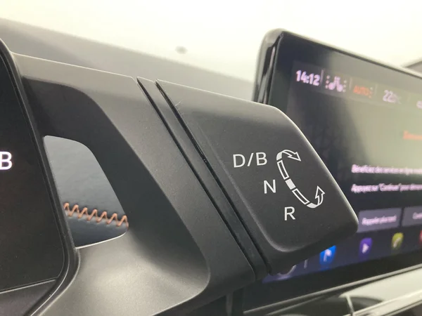 CUPRA Born (2022) — foto 10 van 32