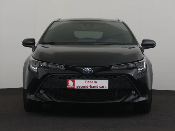 TOYOTA Corolla (2021) — foto 28 van 30