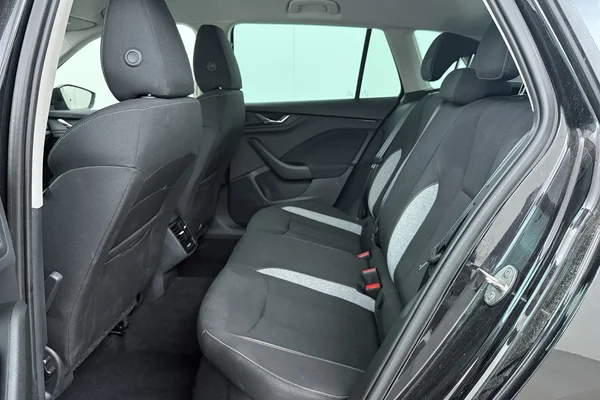 Skoda Kamiq (2025) — foto 20 van 21