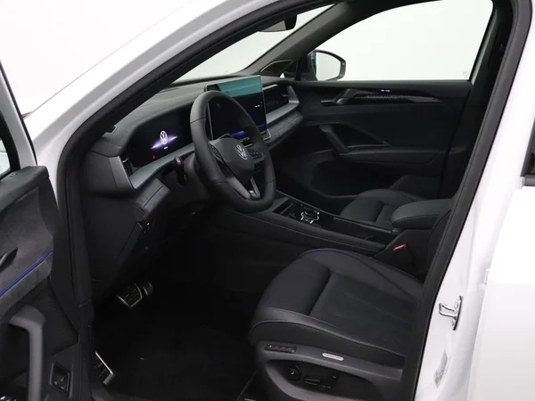 VOLKSWAGEN Tayron (2025) — foto 25 van 31