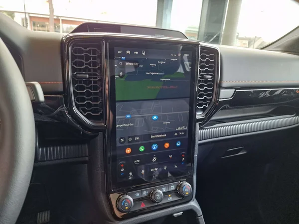 Ford Ranger — foto 14 van 15