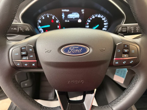 Ford Focus (2019) — foto 7 van 29