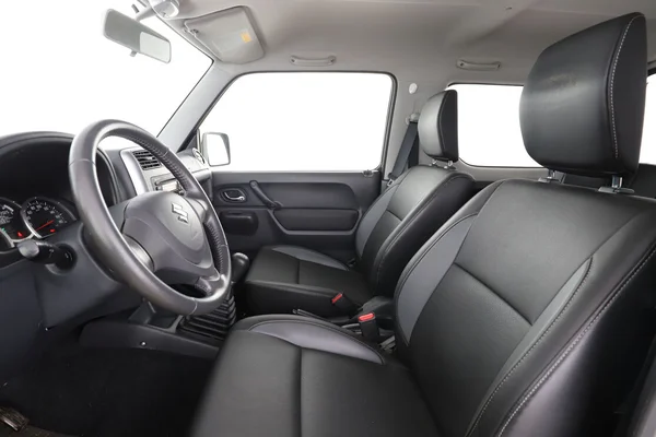Suzuki Jimny (2015) — foto 16 van 16