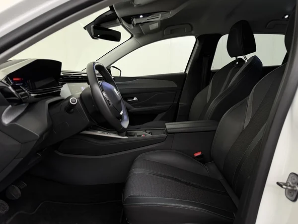 PEUGEOT 308 (2022) — foto 2 van 28