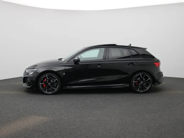Audi RS3 (2024) — foto 45 van 65