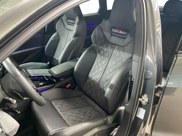 AUDI A5 Avant e-hybrid (PHEV) (2025) — foto 5 van 14